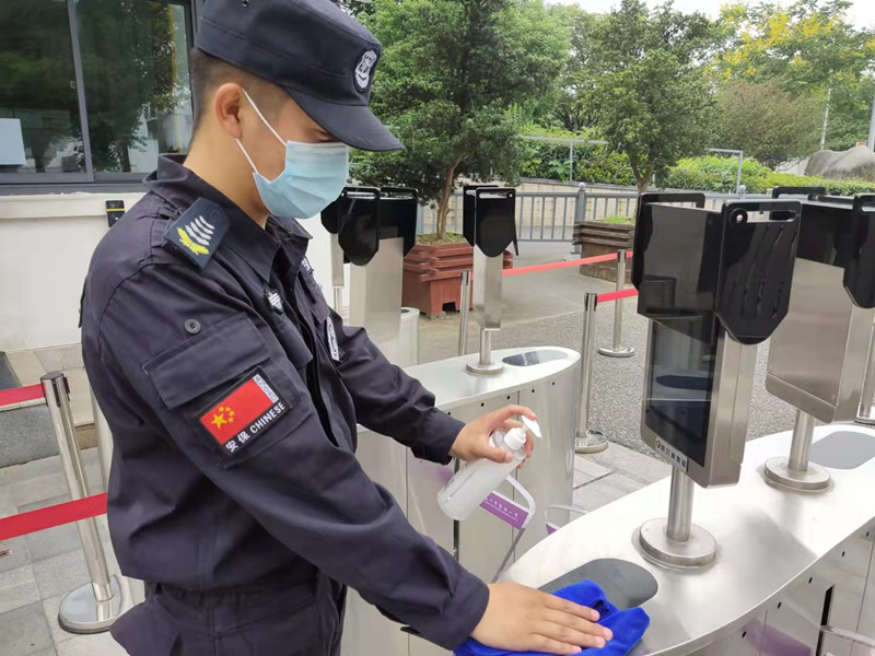图十三_副本.jpg
